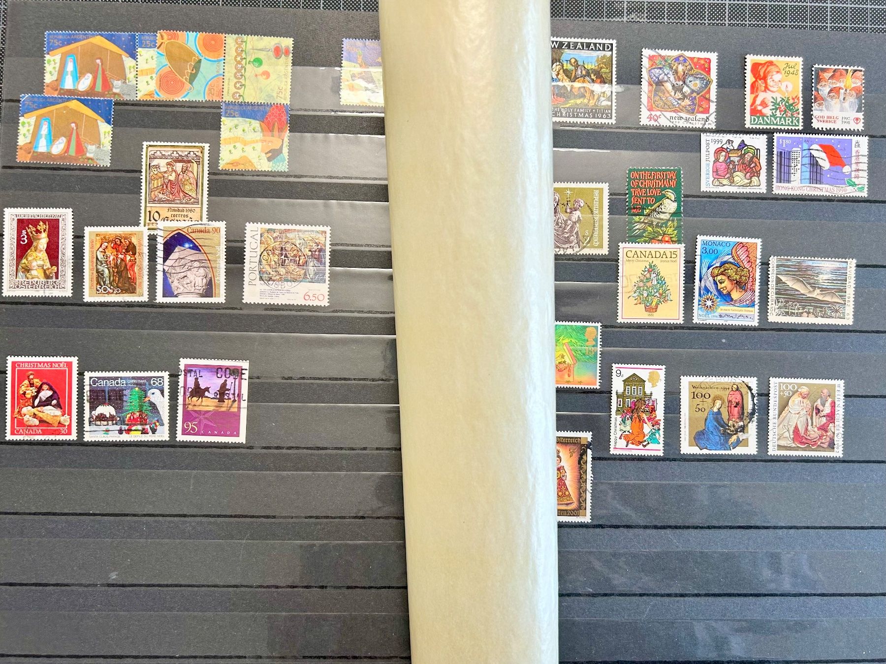 Alle Briefmarken: Album mit schönen "Weihnachtsmarken" – Gebraucht aus Braunau von Duczelli 2