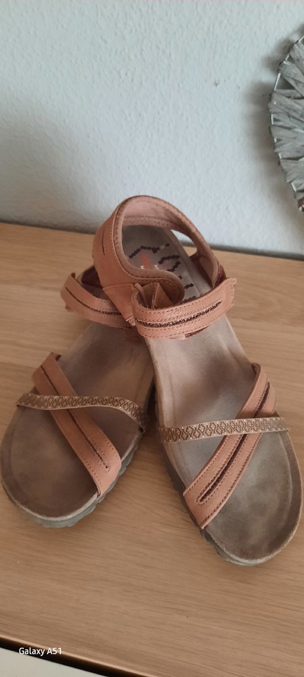 Merrell Scarpe da donna: ***MERRELL*** Sandalen Gr 41 rosa – Usato da Wädenswil venduto da H2H_Secondhandshop 1