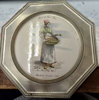 Zinnteller Marchande de poires cuites
