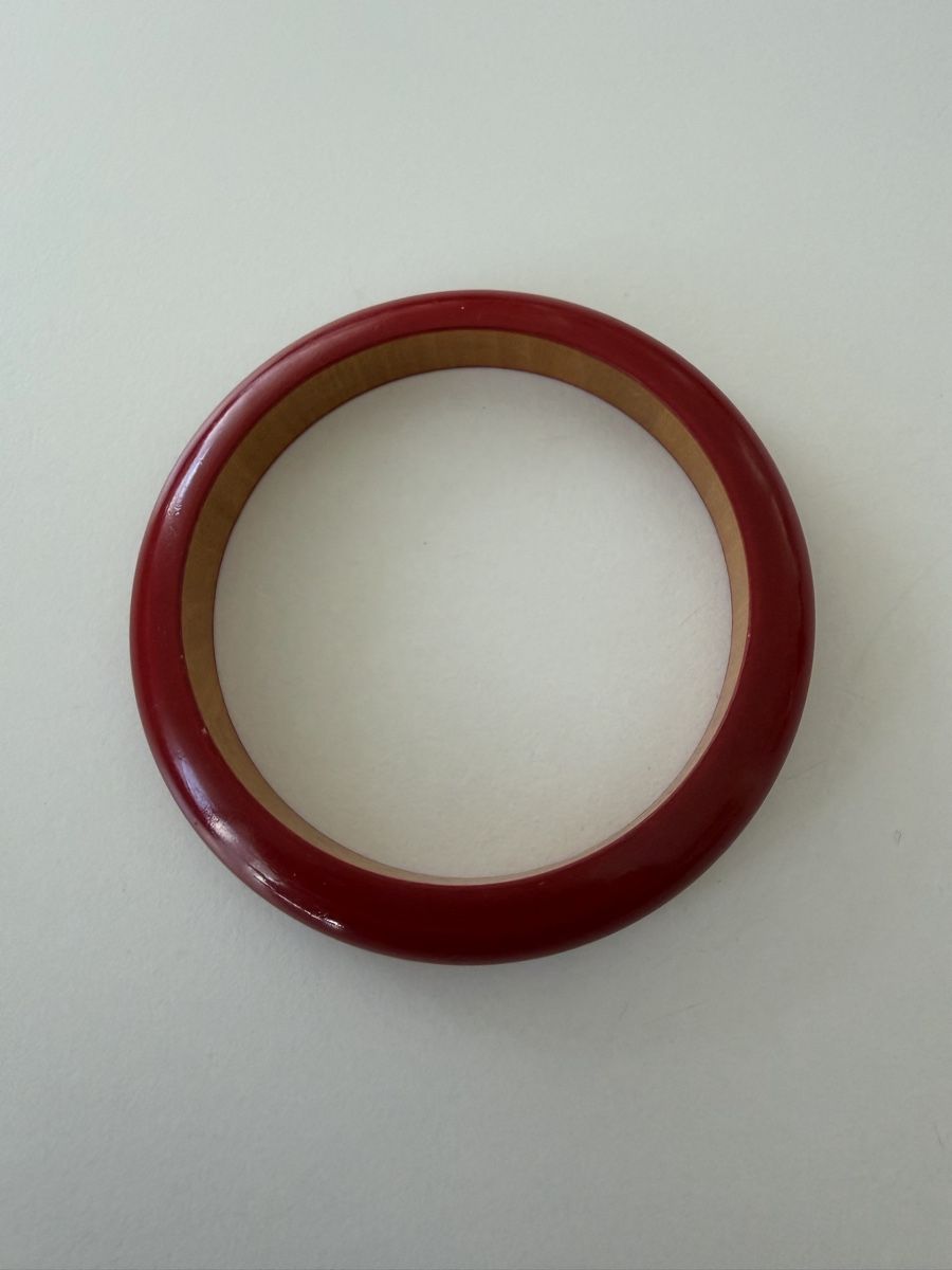 Armbänder & -reifen: Armreif Holz rot lackiert .  – Gebraucht aus Winterthur von tat_ky5h