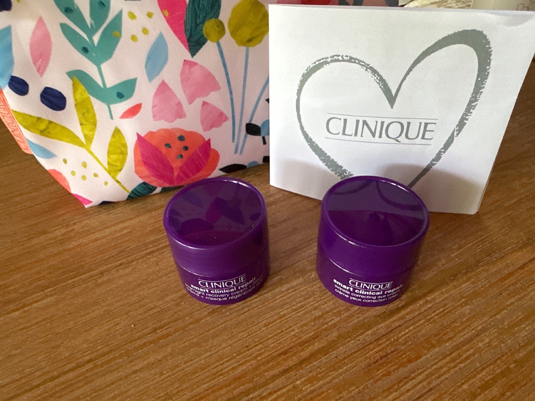 Clinique Cura del viso: Original Clinique Reiseset, neu – Nuovo e nell'imballaggio originale da Aarburg venduto da flacon05