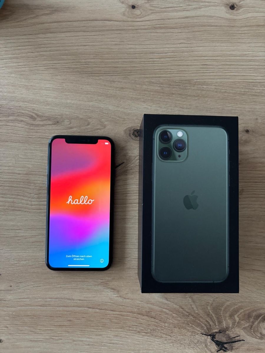 Apple Telefoni cellulari / Smartphones: IPhone 11 Pro Midnight Green 64 GB – Usato da Gretzenbach venduto da RaphaelN93