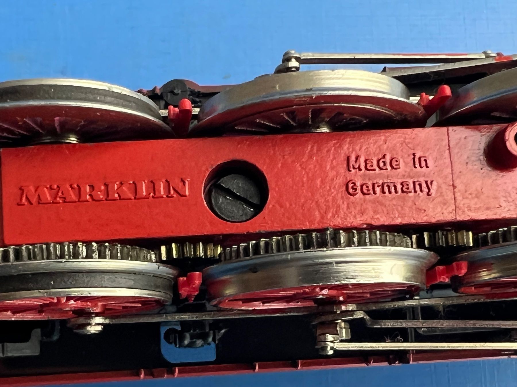 Märklin Modelleisenbahnen: Lock ca. 25 cm Märklin mit Tender 23914 – Gebraucht aus Unterengstringen von Gustav03 4