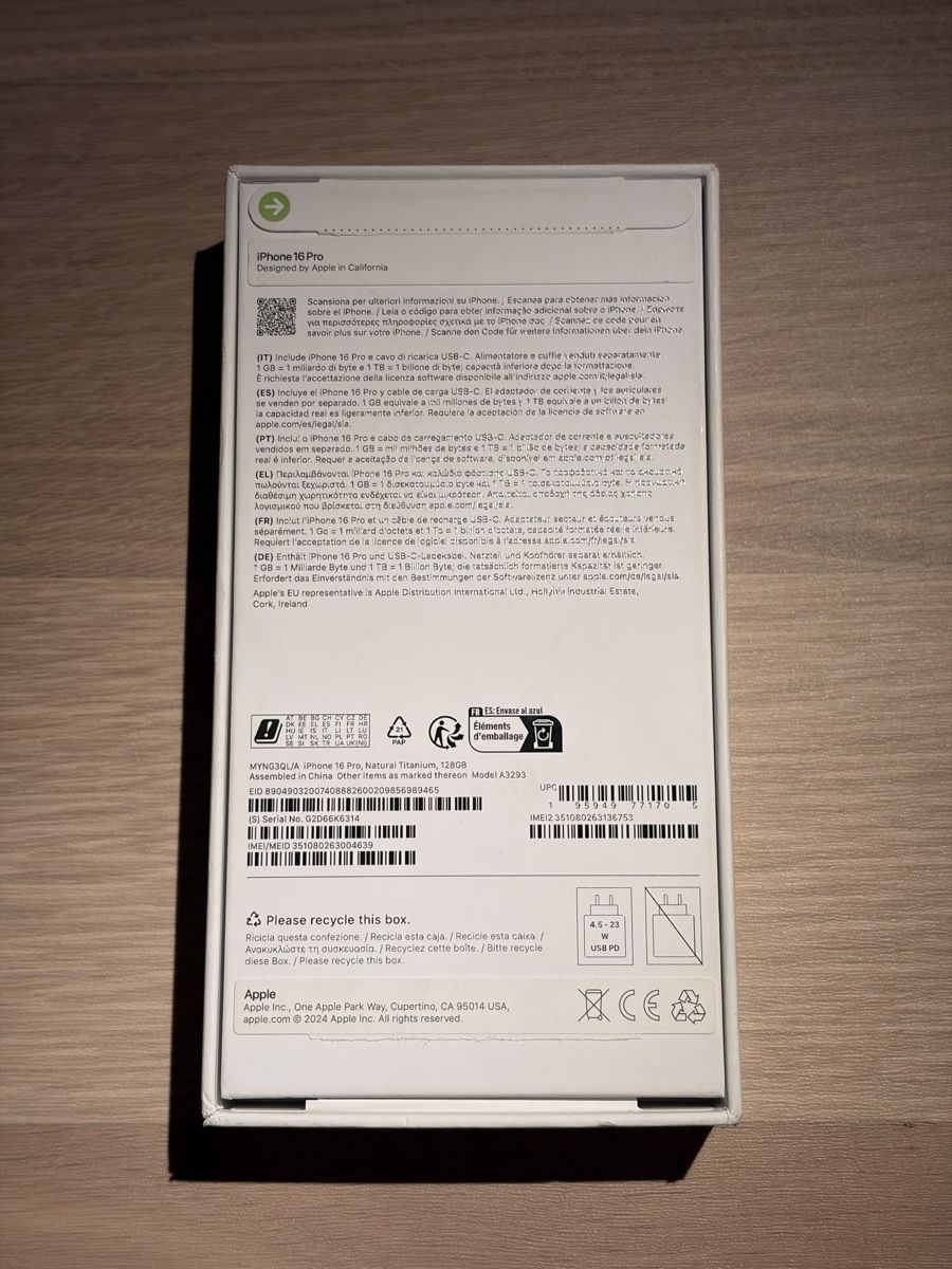 Autres décorations & accessoires: iPhone 16 Pro Desert Titanium Box – Neuf (Voir description) à Winterthur par korrupcioner 1