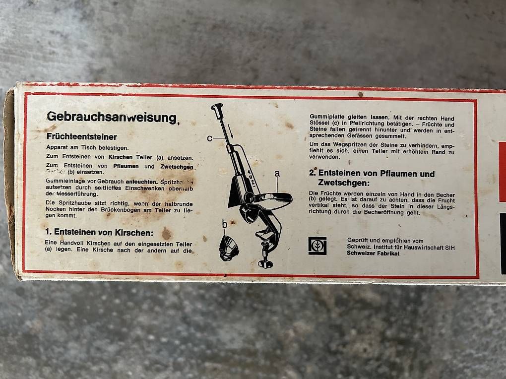 Elettrodomestici da cucina: Früchte-Entsteiner – Usato da Brugg AG venduto da FlowerStreet 4