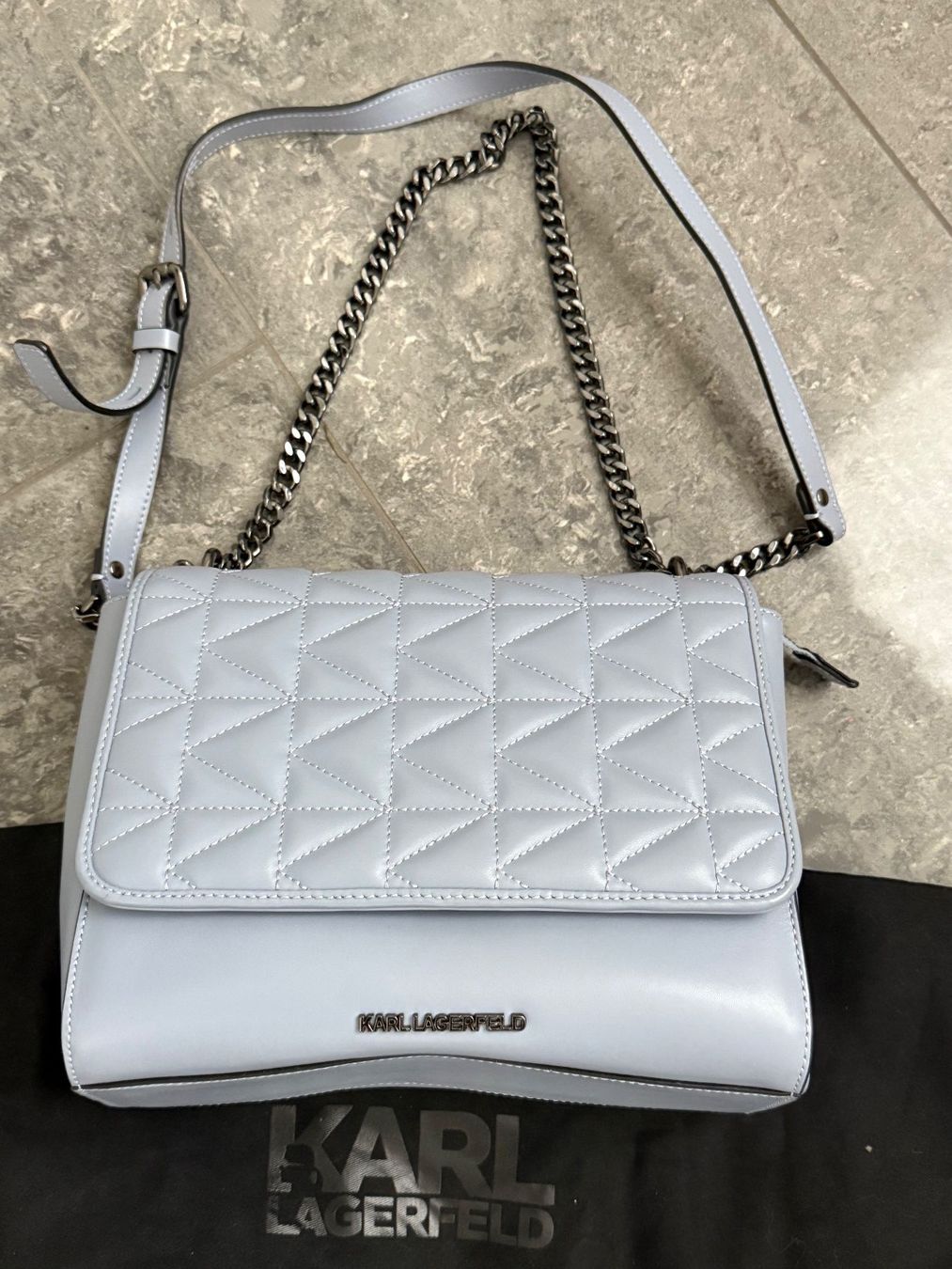 Karl Lagerfeld Borse da donna: KARL LAGERFELD HELLBLAU TASCHE – Nuovo (secondo la descrizione) da Schafisheim venduto da Weicla 1
