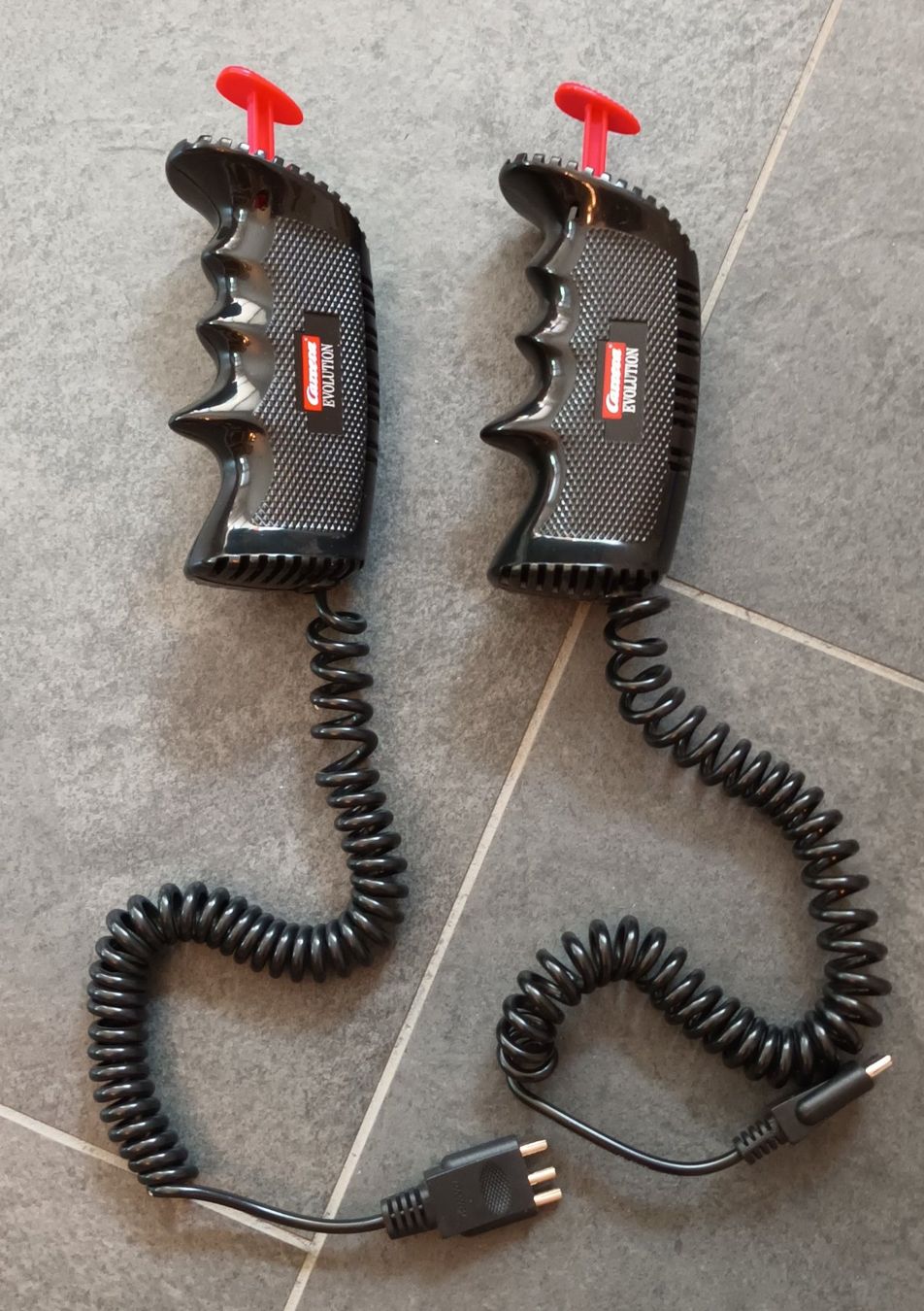 Carrera Circuits: Carrera, Geschwindigkeitsregler, Evolution, 2 Stück – D'occasion à Eichberg par starbucks03