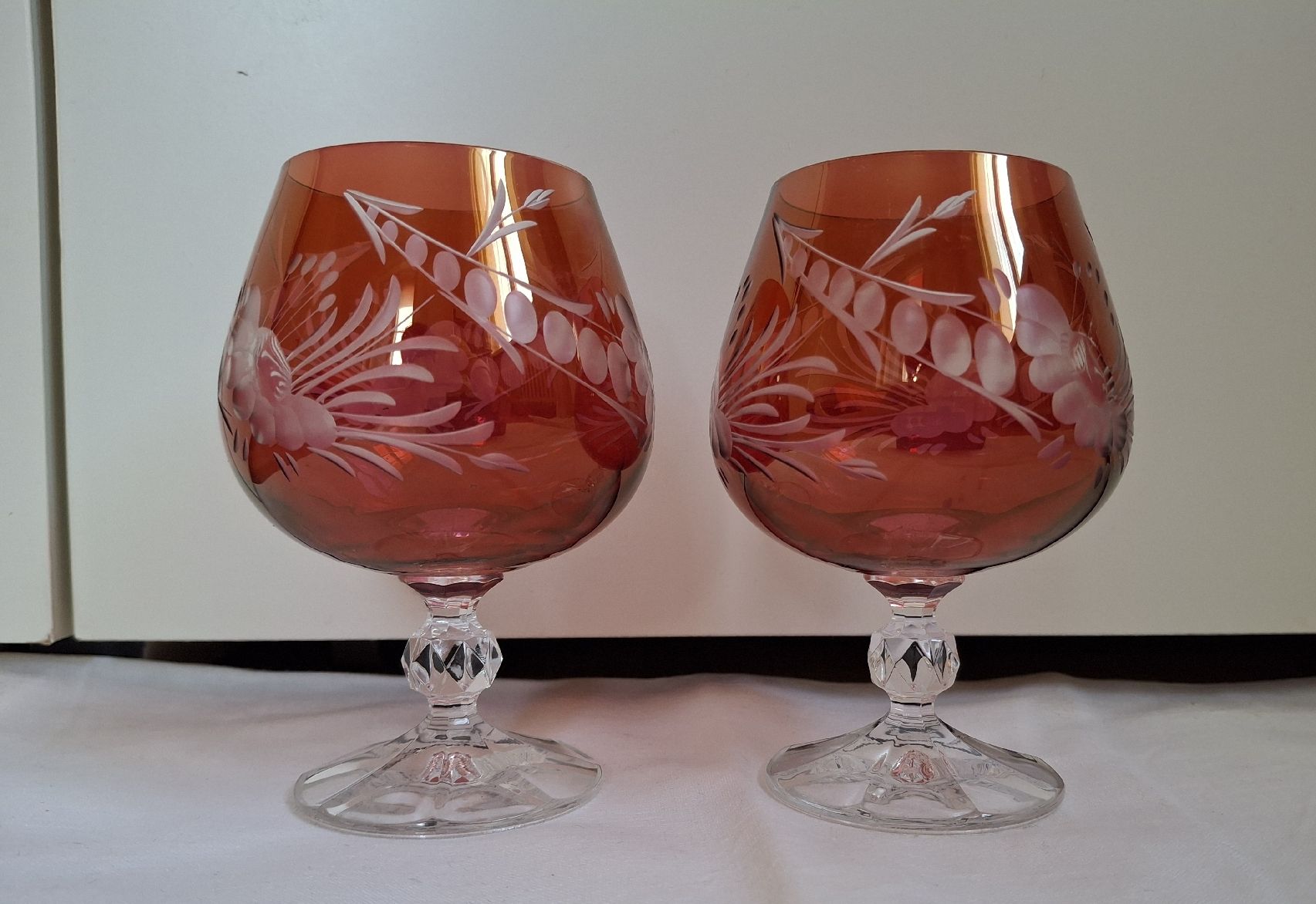 Bicchieri: 2 Cognac Gläser, Rubinrot, Vintage Stil – Usato da Zürich venduto da wildflower26 1