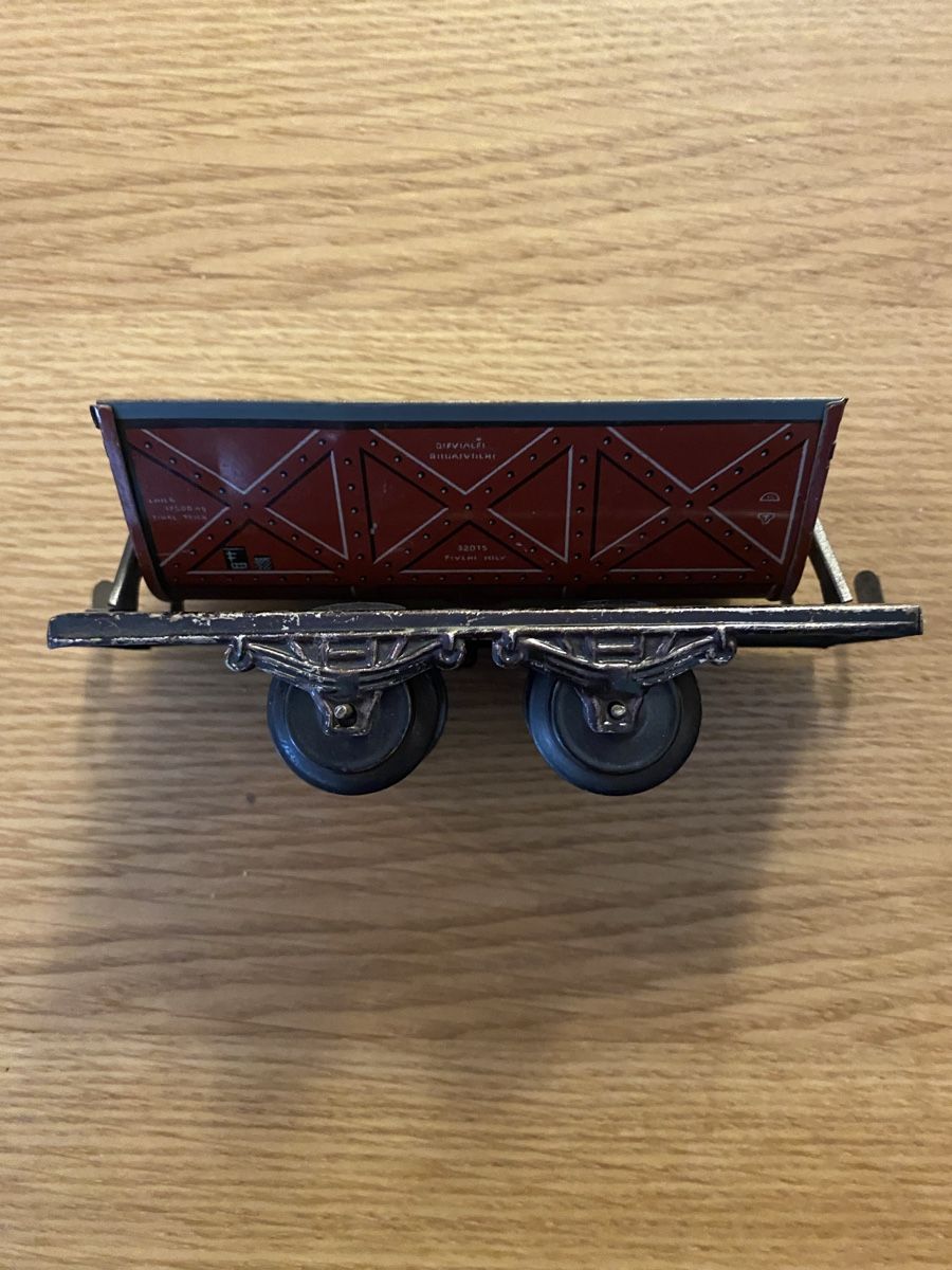 Modellini di ferrovie: Blechspielzeug Wagons – Usato da Alpnach Dorf venduto da cam_6lp5 3