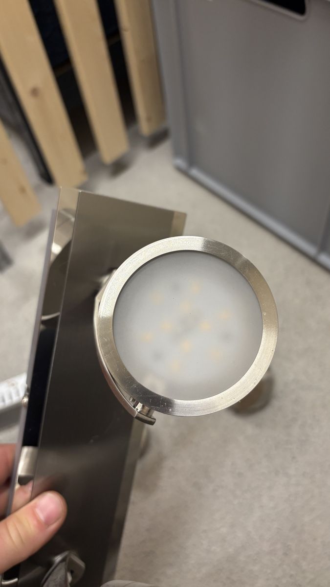 Lampade: LED Spotlampen – Usato da Niederwangen BE venduto da davidb1193 1
