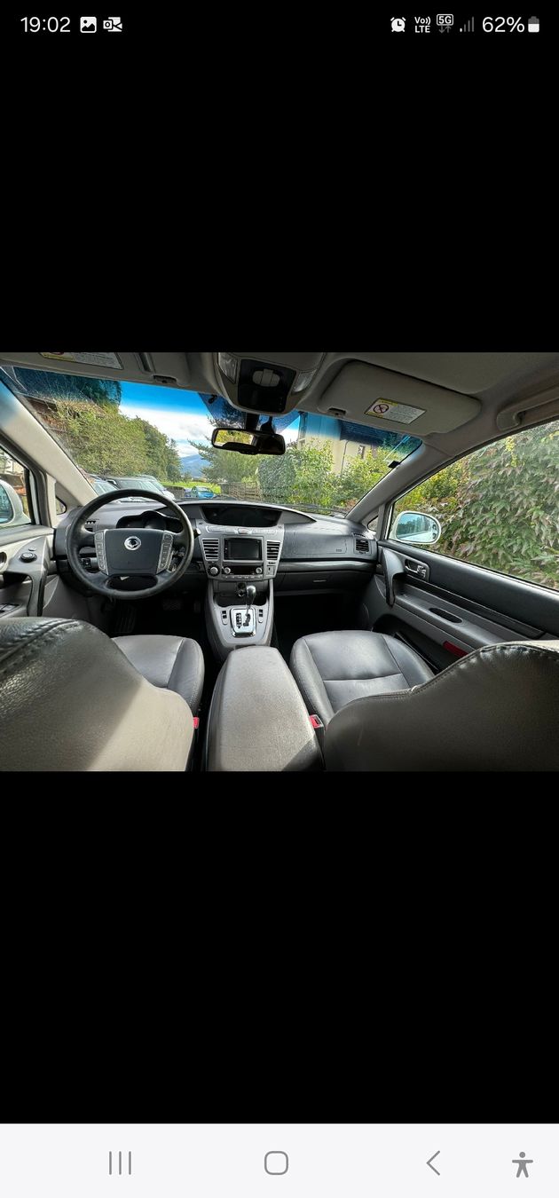 KGM-Ssangyong Automobili: Ssangyong Rodius – Difettoso da Untervaz venduto da Bighallo 1