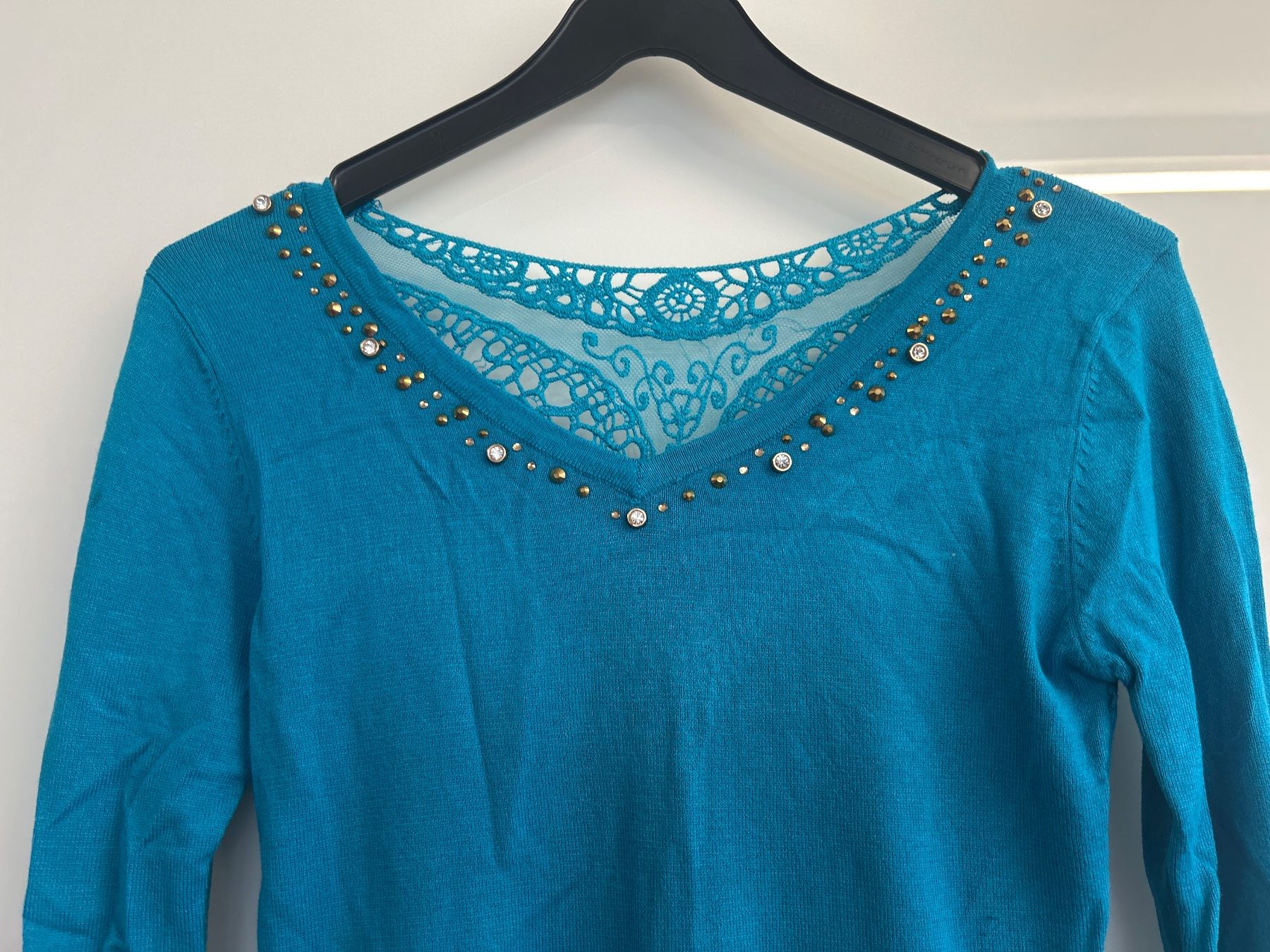 Maglioni & Felpe: Pullover Lang Figurbetont Strass Spitze 1 Size Neu – Nuovo e nell'imballaggio originale da Regensdorf venduto da Spyke55 1