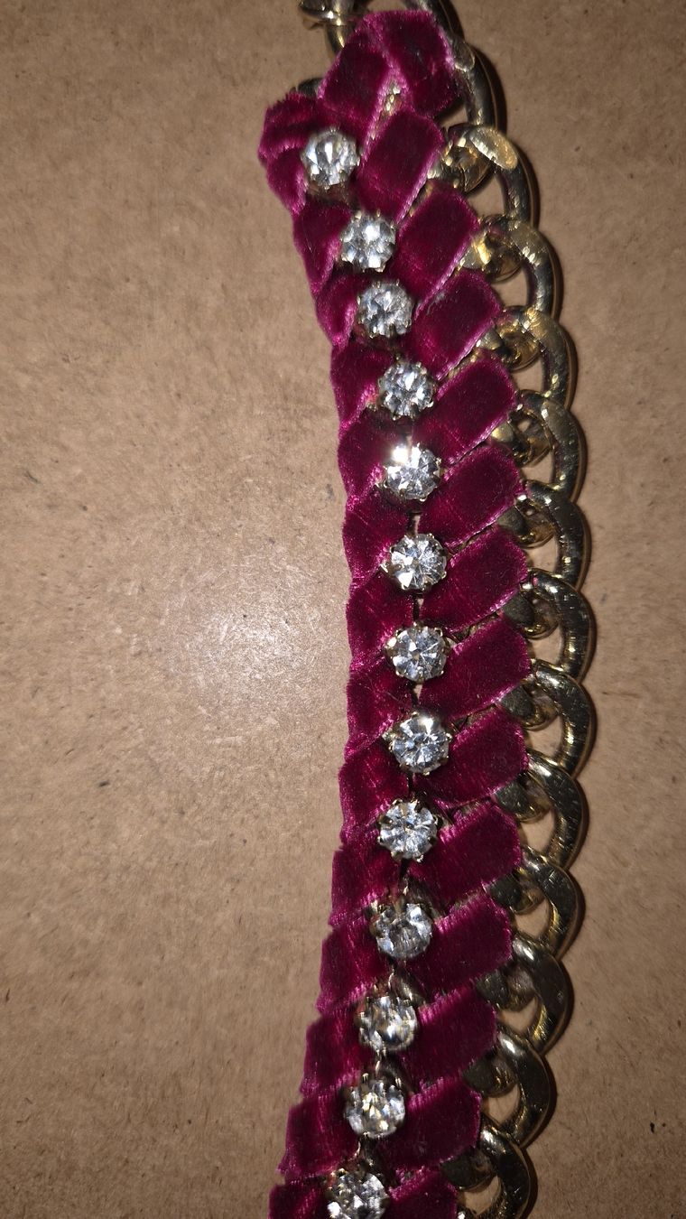 Ketten: Statement Kette Samt bordeaux Strass goldfarben  – Gebraucht aus Kölliken von MissesBossTop1 6