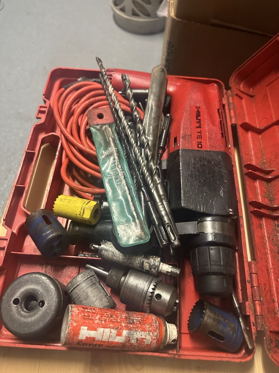Hilti Bohrmaschinen: Hilti TE 10 mit koffer – Gebraucht aus Nürensdorf von maqopaqo 2