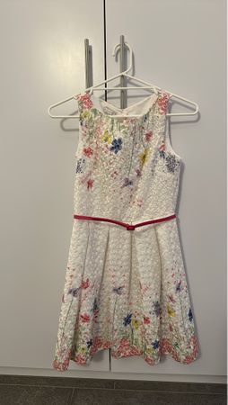 Sommerliches Blumenkleid, Grösse 13 J, leicht und luftig