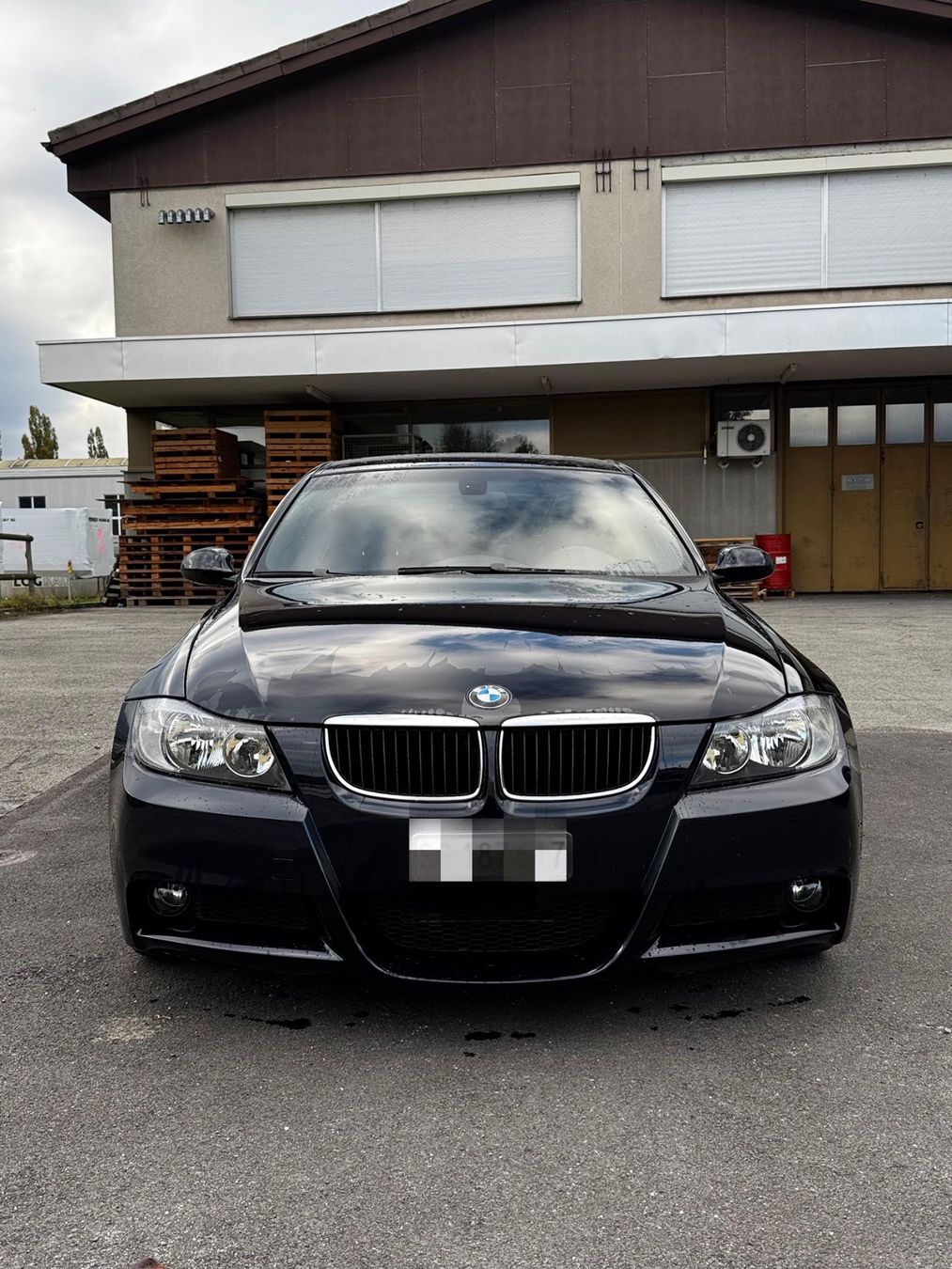BMW Automobili: BMW 320i Top Zustand 1.Hand – Usato da Altstätten SG venduto da cor_8sdl