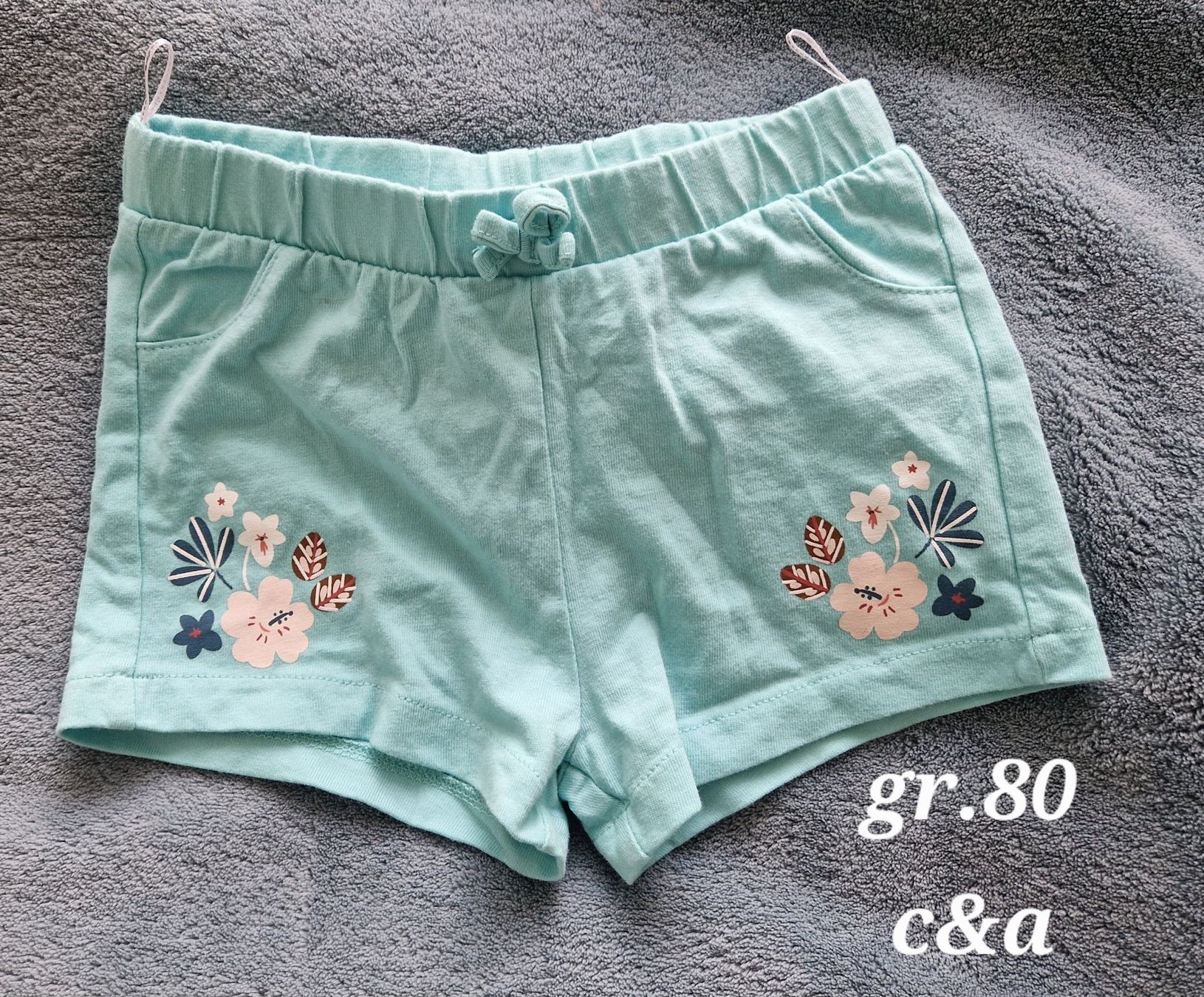 C&A Pantaloni: Kurze Hose grösse 80 – Usato da Heimberg venduto da Eleanor20