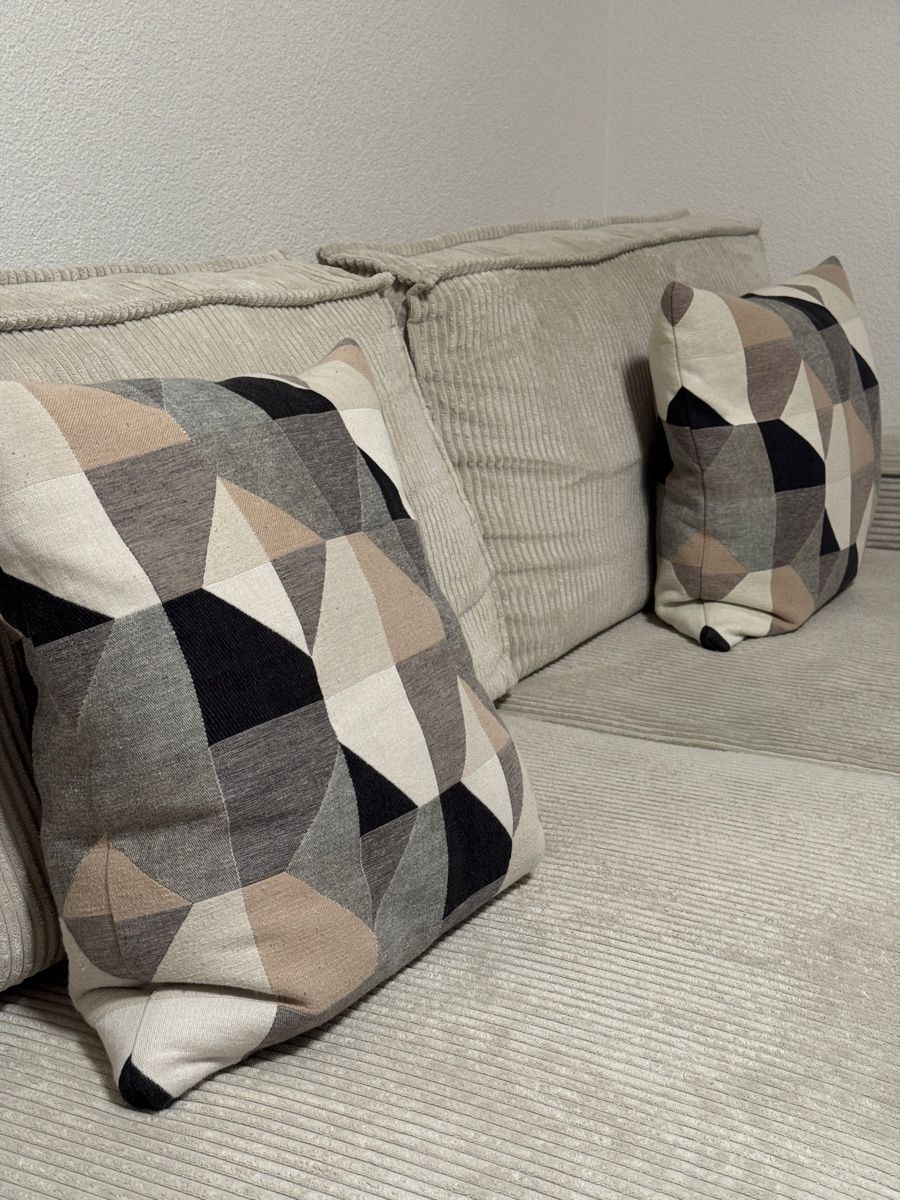 Ikea Cuscini: 2 STK. IKEA KISSEN 50x50 CM – Nuovo (secondo la descrizione) da Bern venduto da carminel8 2