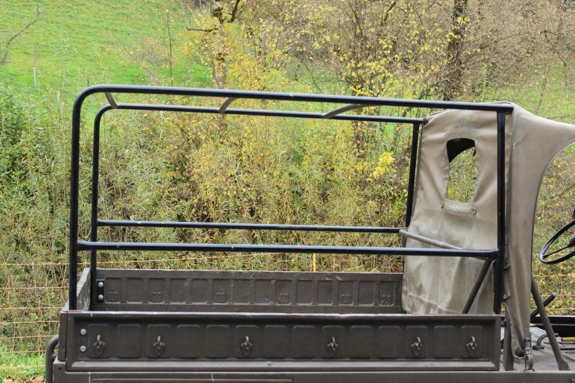 Puch Accessori per altri veicoli: Puch Haflinger Blachengestell – Usato da Werthenstein venduto da joniace
