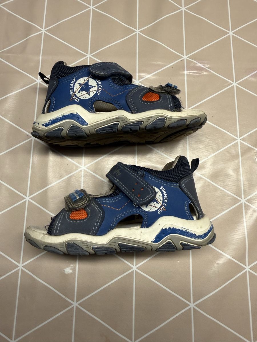 Scarpe per ragazzi: Sandalen Grösse 22 – Usato da Adetswil venduto da kai_p9fb 1