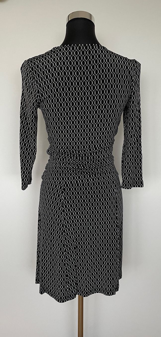 C&A Kleider: Bequemes Jerseykleid (34) – Gebraucht aus Grenchen von M_ina 3