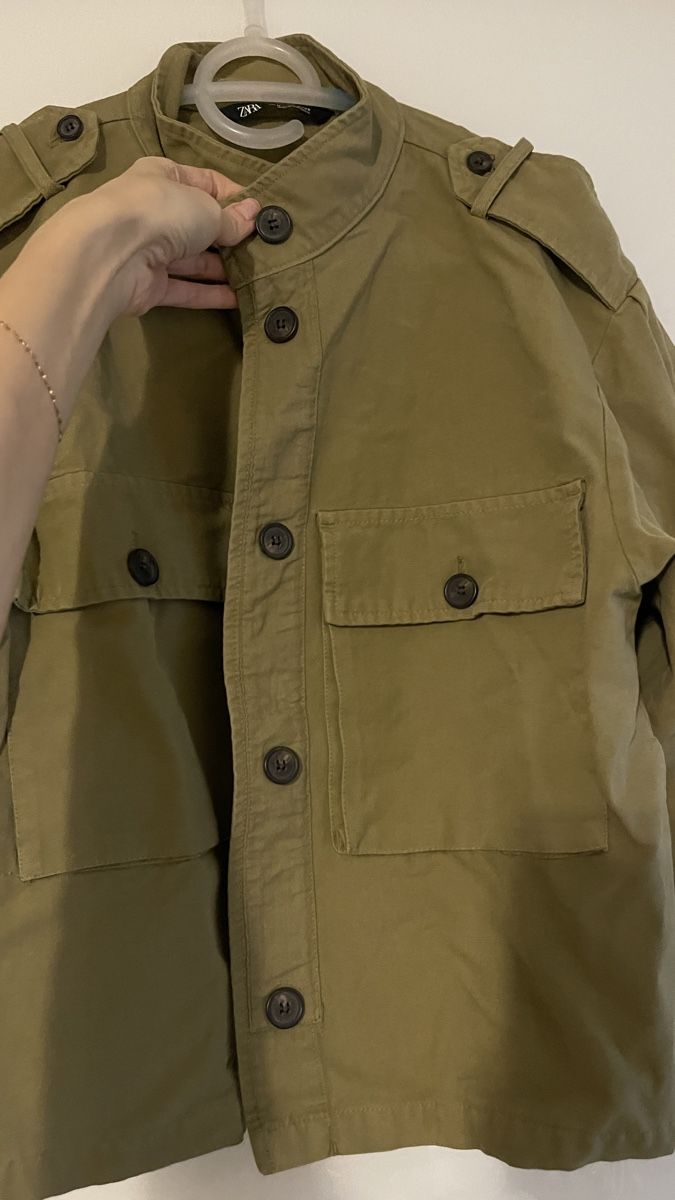 Zara Giacche: Olivgrüne Jacke von Zara – Nuovo (secondo la descrizione) da Lausen venduto da sim_hgp6 3