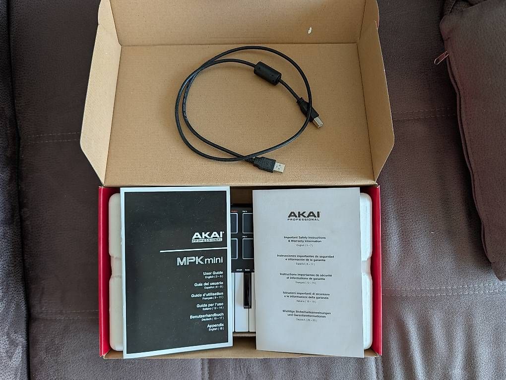 Strumenti musicali: Akai MPK Mini MK2 USB-MIDI Controller OVP – Usato da Bern venduto da RipasBE 3
