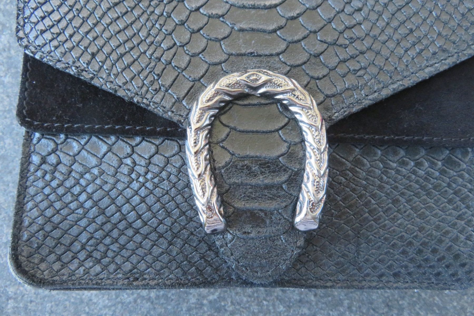Borse da donna: Minibag Leder 20 x 13 x 5,5 cm – Usato da Wil ZH venduto da Tamagy 1
