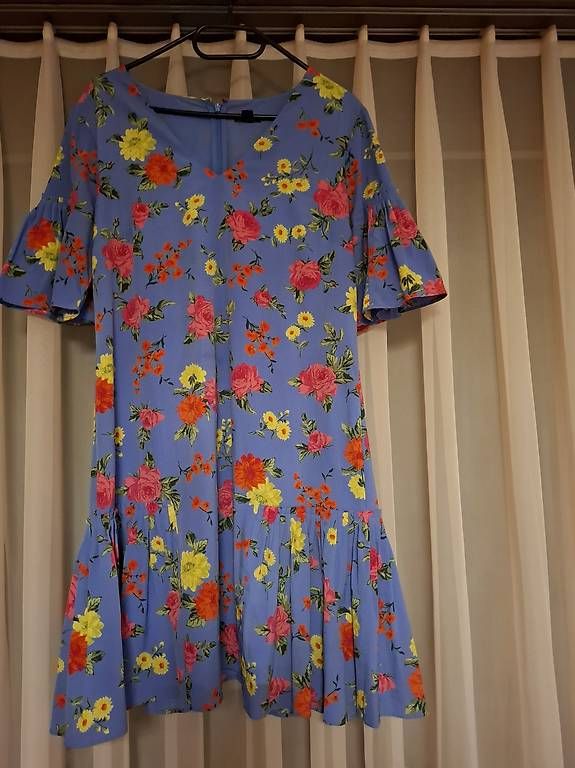 Kleider: Damen Kleid  – Gebraucht aus Birsfelden von Vic_toria