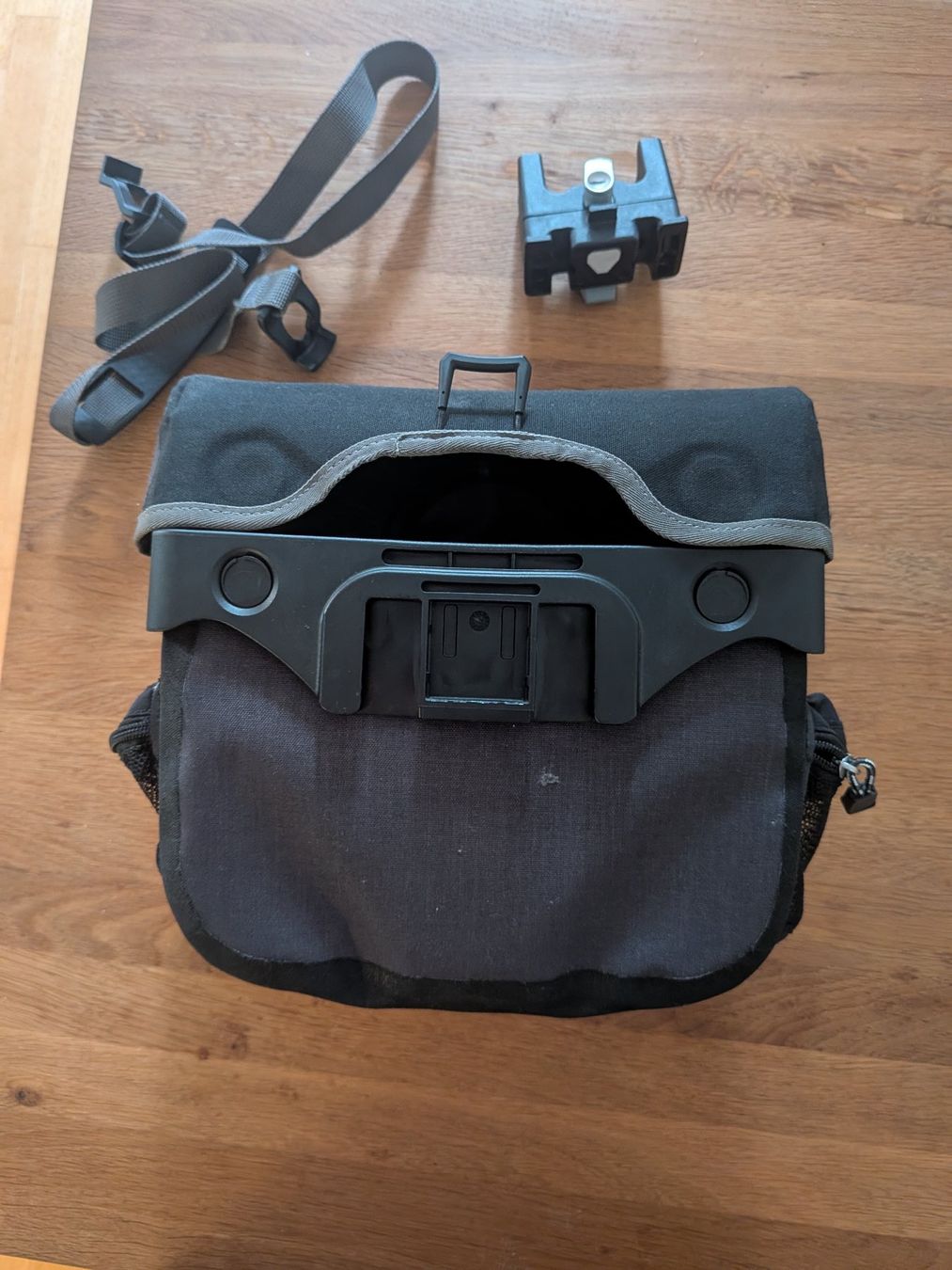 Ortlieb Borse: Ortlieb Ultimate Six Plus 7L Lenkertasche – Usato da Zürich venduto da mcmahom5 3