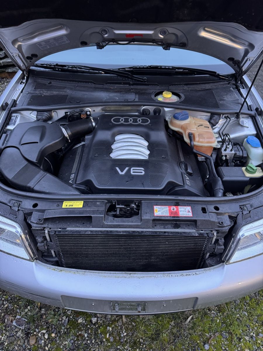 Audi Autos: Audi A4 V6 2.4 – D'occasion à Boswil par Marc_vr 8