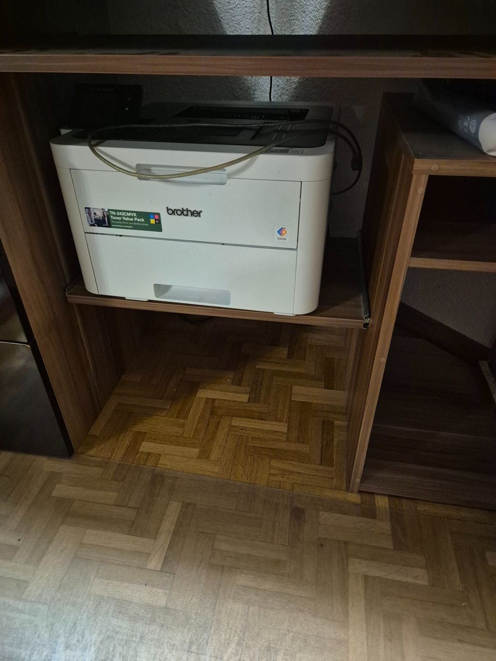 Scrivanie: Eckpult/ Computer Schreibtisch – Usato da Arlesheim venduto da Bmw3204 6