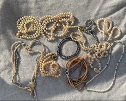 LOT bijoux  collier de perles, argent 925/800. Schmucklot
