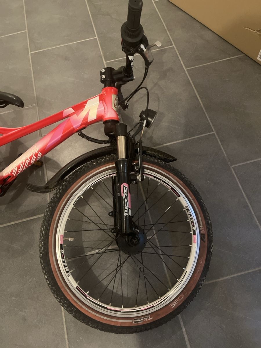 Biciclette: Kinderfahrrad Trail Checker rot rosa mit Licht – Usato da Buchs AG venduto da Wunderstrasser 5