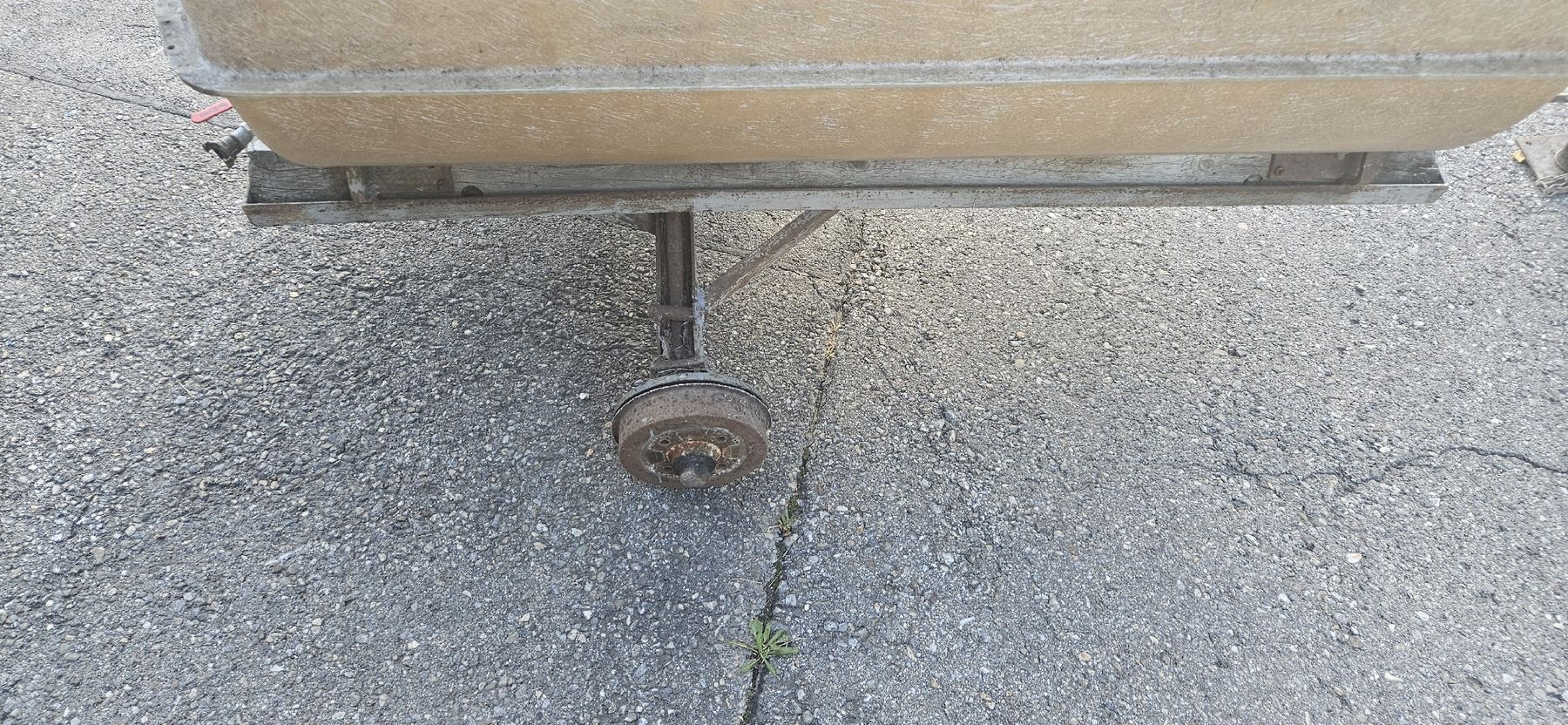 Anhänger: Weidetränke – Gebraucht aus Goldiwil (Thun) von Blueeye5 1