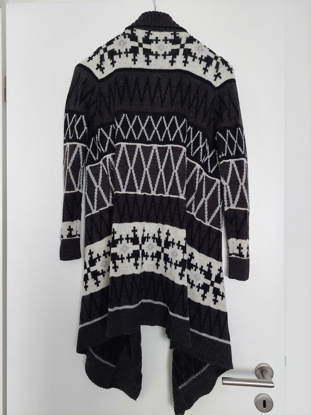 Vestes: Cardigan - Jacke – D'occasion à Bellinzona par Lorenna 2