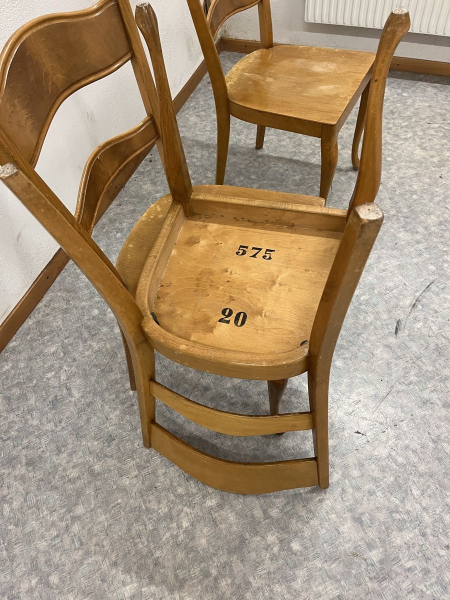 Sedie: Holzstühle antik 3 Stk. – Usato da Burgdorf venduto da Bachmann81 1