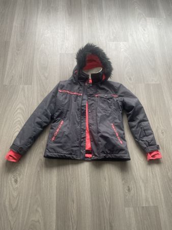 Protest Winterjacke Girlies Gr. 152 Top Zustand!