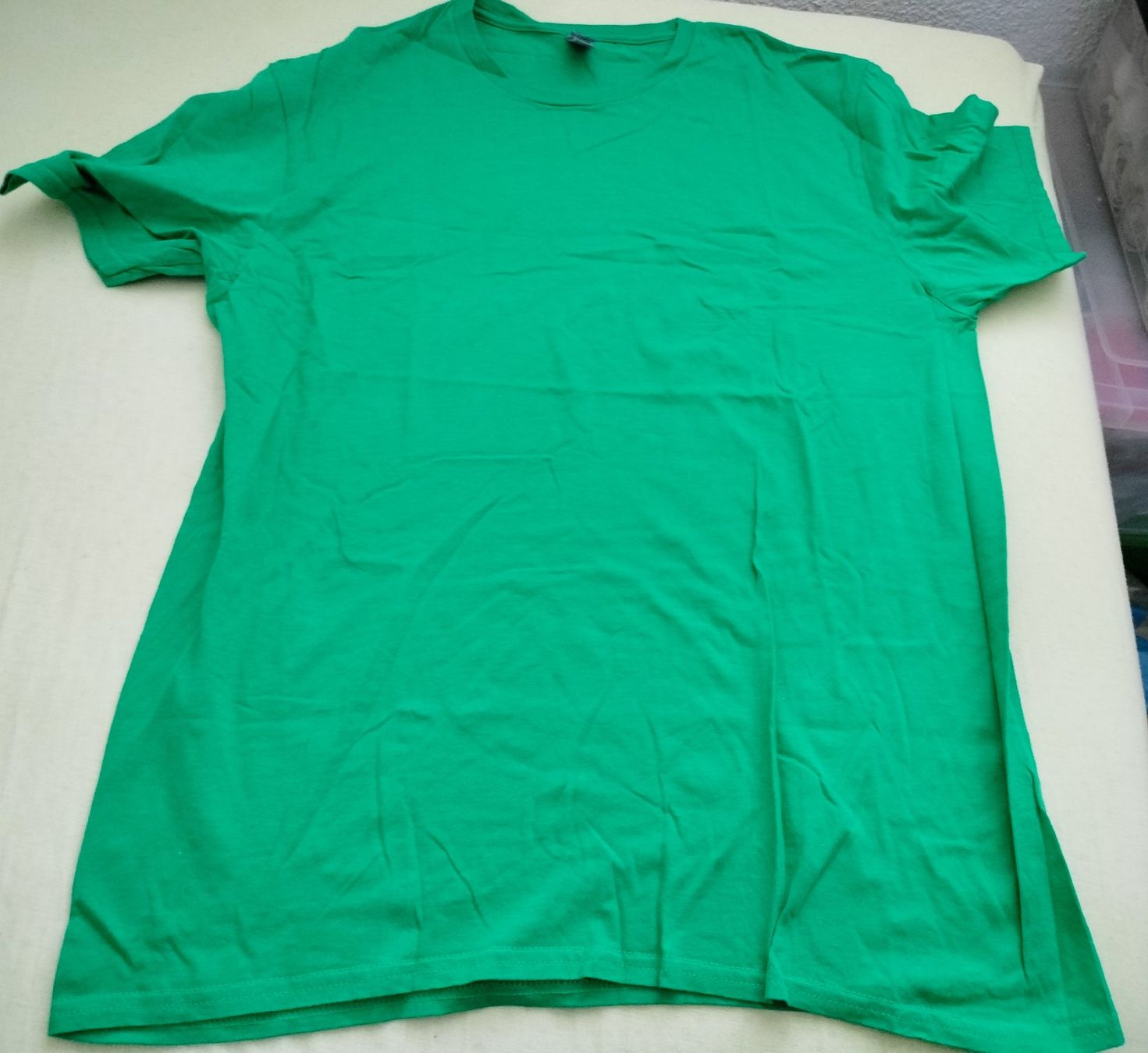 T-shirts: Shirt gr L – D'occasion à Heimberg par Rockenrol