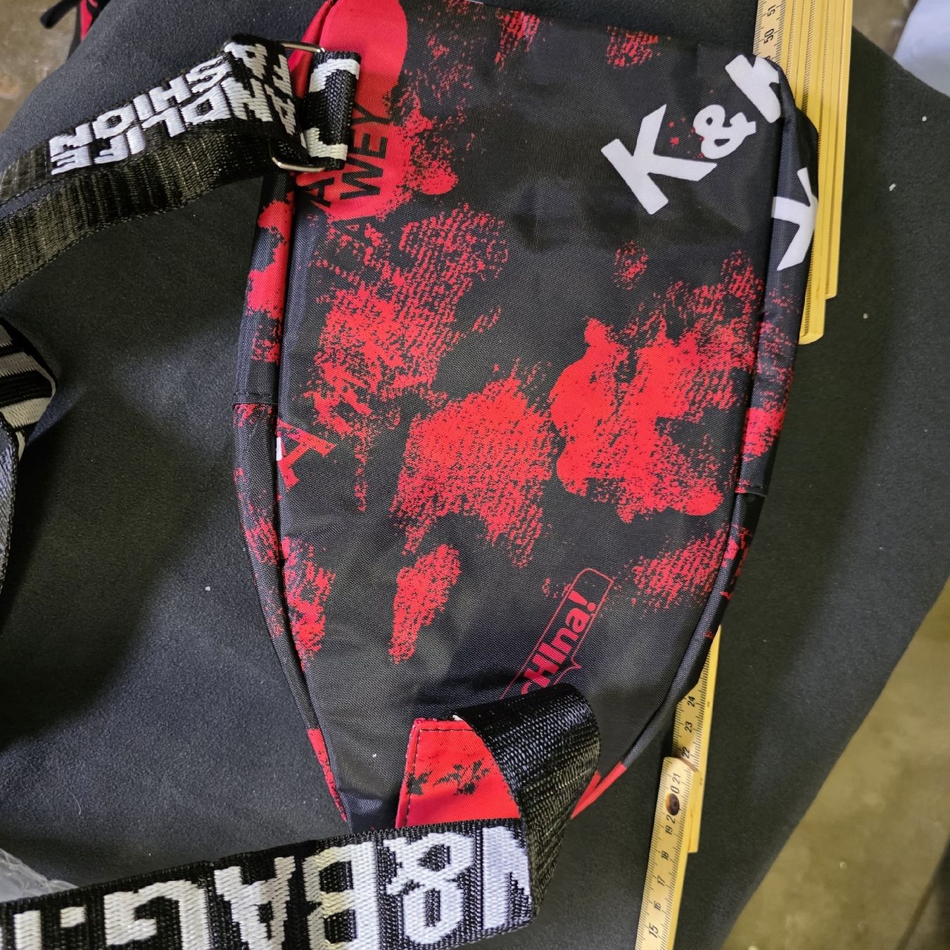Borse: Umhänge Taschen 3stk – Usato da Gerlafingen venduto da PaCo_88 3