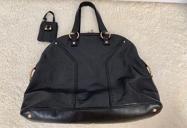 Saint Laurent Borse: YSL oversized bag ,matching key chain – Usato da Dallenwil venduto da ZD2019 3