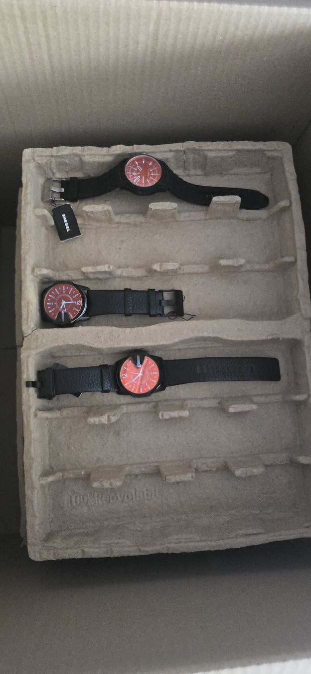 Diesel Montres: Lots de montres Diesel, bracelet à vendre – Neuf (Voir description) à Le Noirmont par desoto55 2