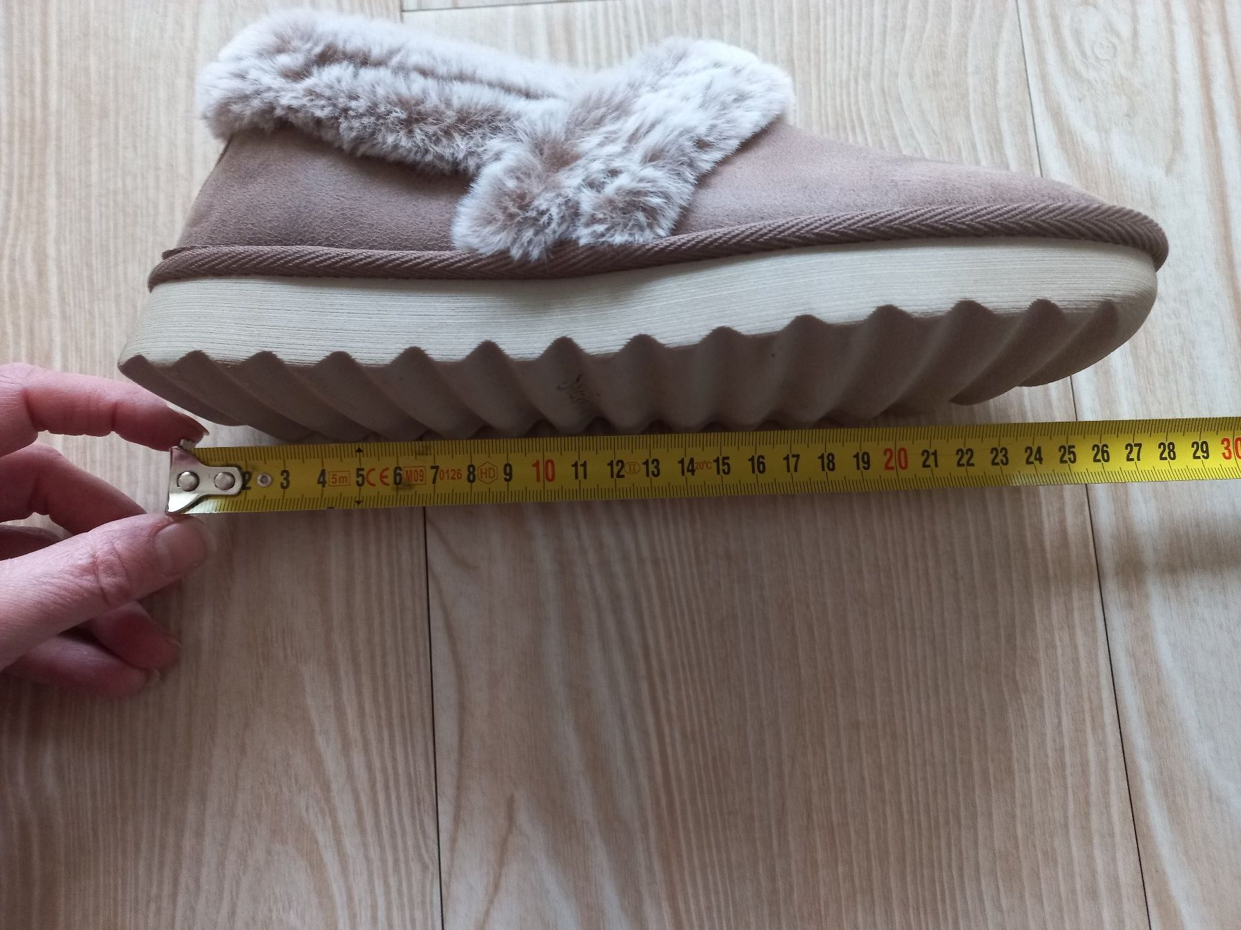 Skechers Scarpe da donna: Skechers Cozy Up – Nuovo (secondo la descrizione) da Châtelaine venduto da ing_mb6r 7