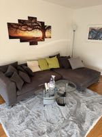 Gemütliches Ecksofa, anthrazit,mit vielen Kissen