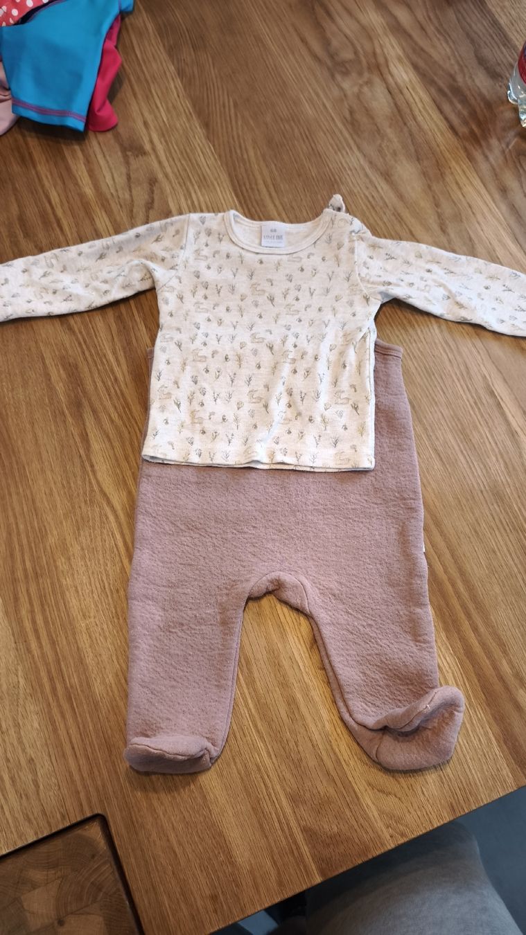 Kleiderpakete & -sets: Baby Kleider Set, Gr. 68, Little One – Gebraucht aus Gränichen von H-wie-Holzig 1