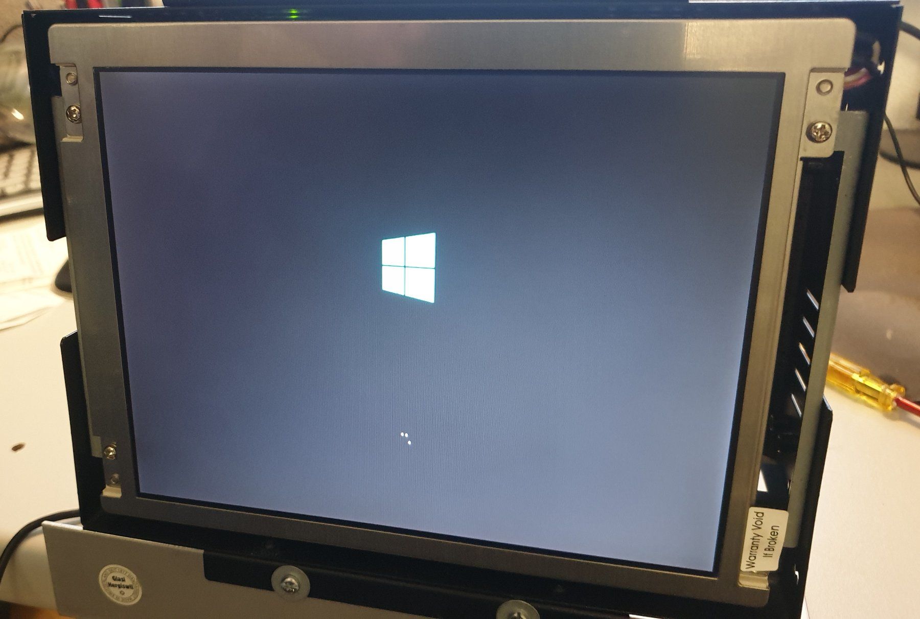 Monitore: Open Frame TFT LCD Monitor – Gebraucht aus Reinach AG von softwareladen 1