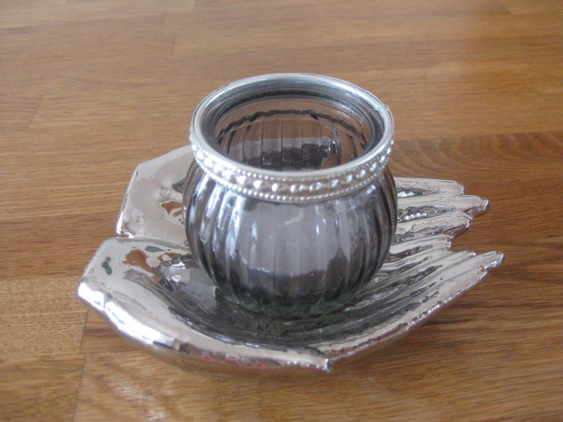 Tutte le decorazioni: Dekorative Hände mit einem Glas Teelicht – Nuovo (secondo la descrizione) da Romanshorn venduto da Wazoohandlung 1