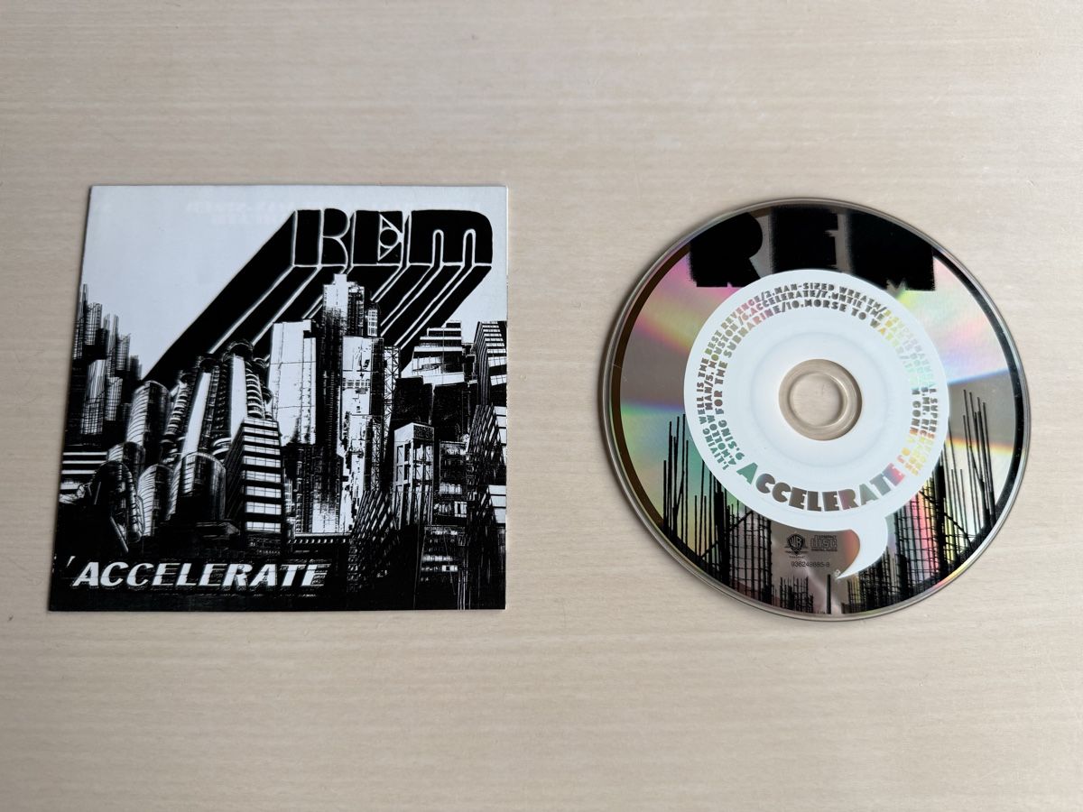CD: R.E.M. Accelerate CD – Usato da Oberried Brienz venduto da Chyara 4