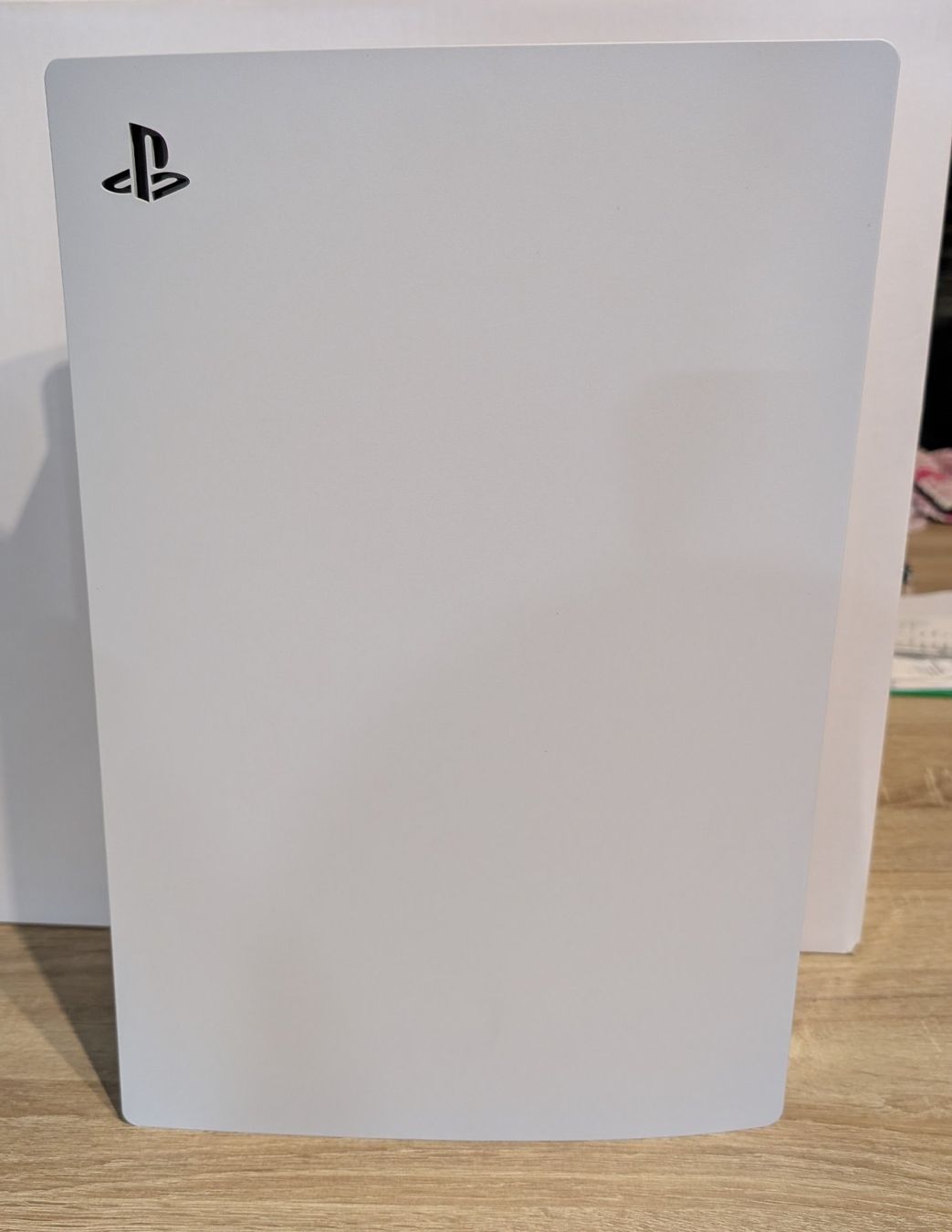 Sony Konsolen: PS5 PlayStation 5 Digital Edition 825 Go – Neu (gemäss Beschreibung) aus Bramois von Zherkk 4