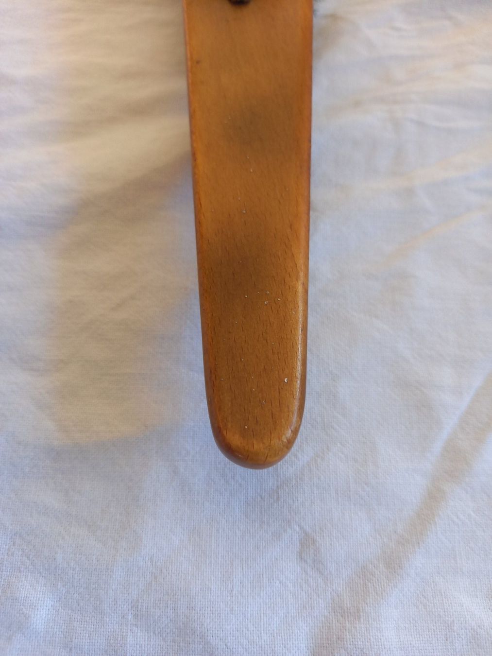 Sonstige Kleidung & Accessoires: Brosse à habits ancienne sculptée – Gebraucht aus Rossens FR von Souris1 2